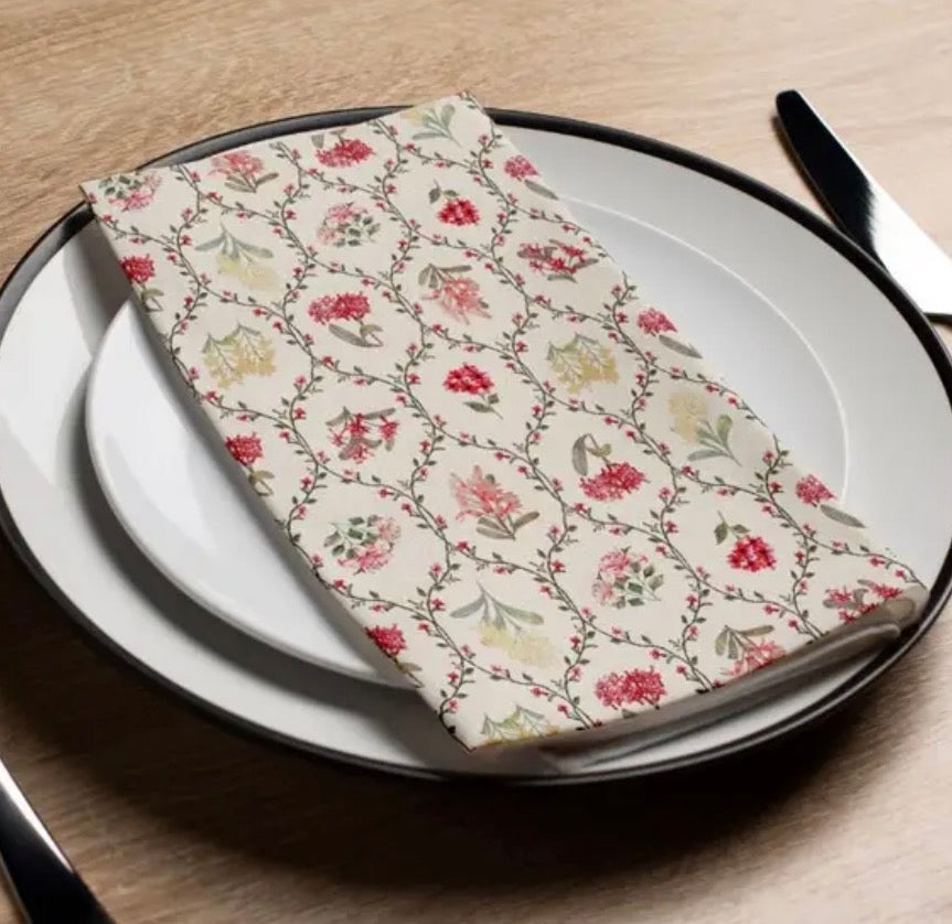 Heritage vines guest towel