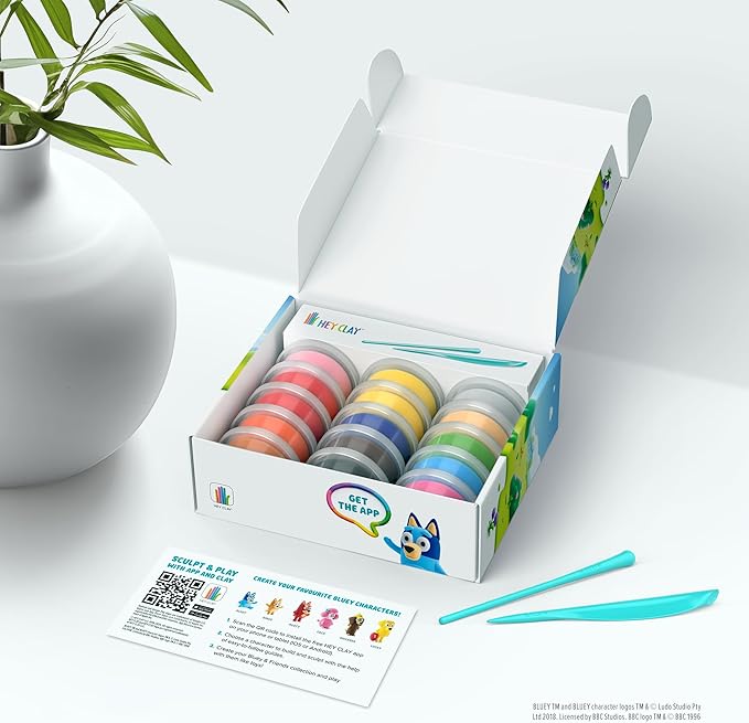 Hey Clay Bluey & Friends Set (15 Cans) with Air-Drying Modelling Clay and Modelling Tools