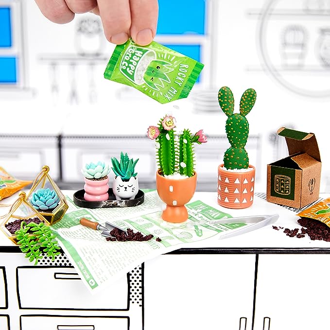 MGA's Miniverse MGA Entertainment Make It Mini Lifestyle Series 1 Mini Collectibles