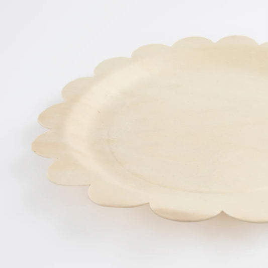 Scalloped-Edge Bamboo Plates 11in