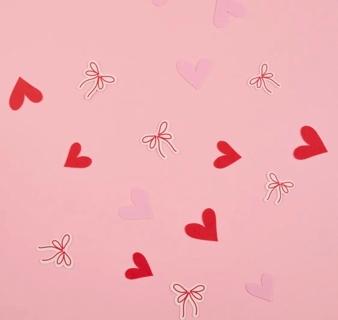 Hearts & Bows Table Scatter