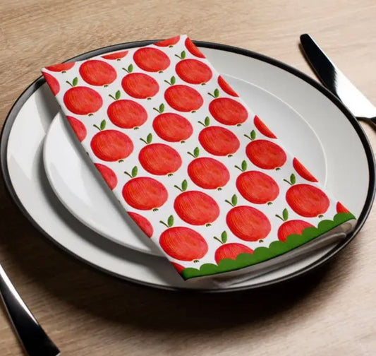 Scalloped apples guest towel