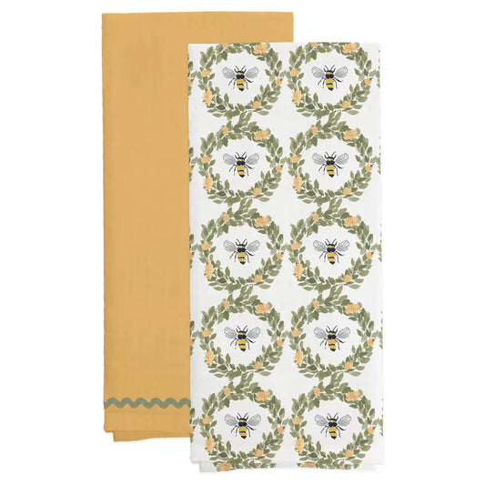 Bee wreath pattern guest napkin