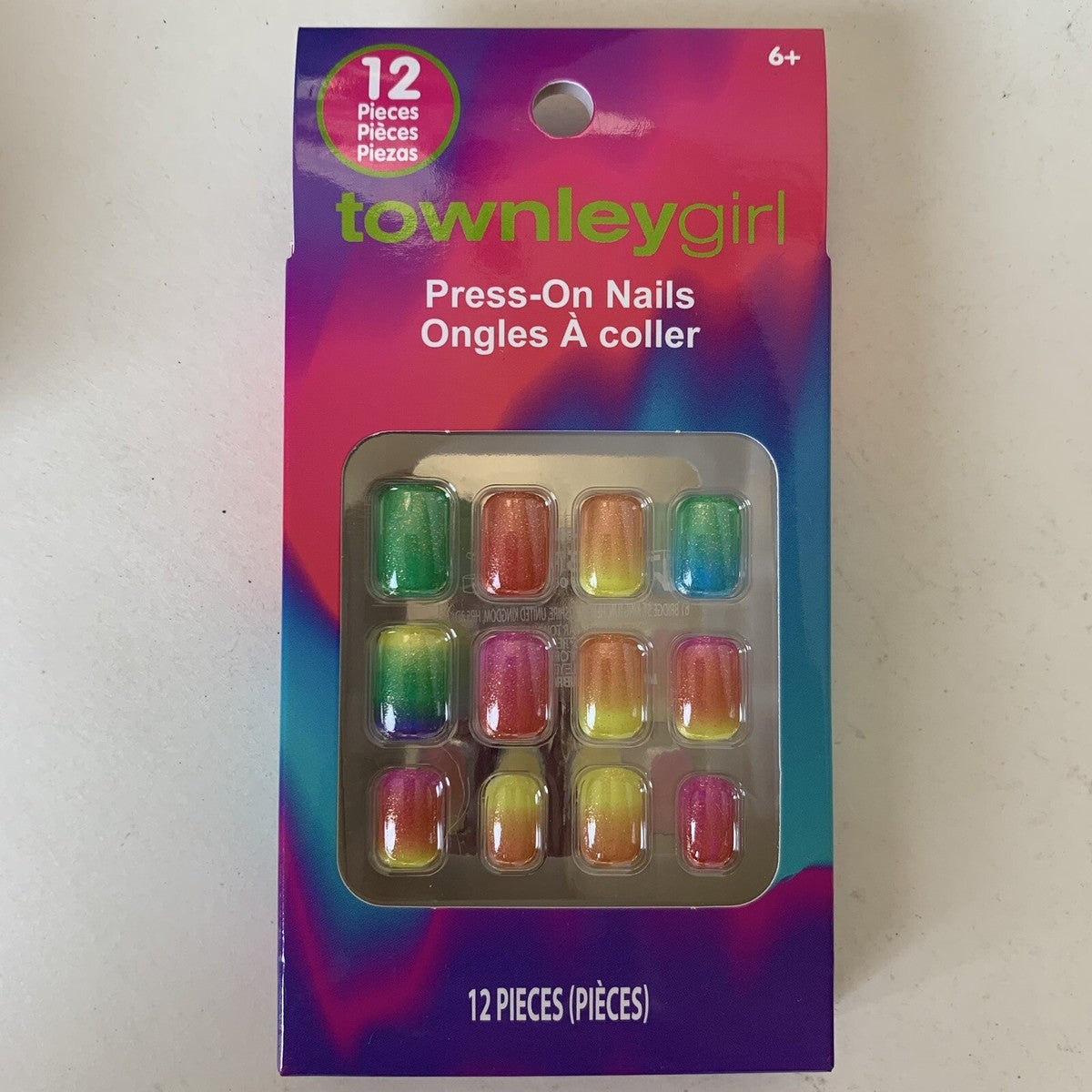 Townley girl pressed on nails - ombré
